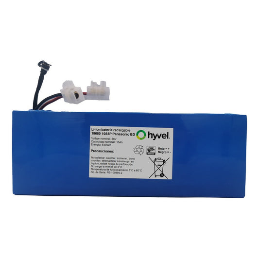 Batería Panasonic 36V 15Ah en vista de frente con especificaciones impresas.