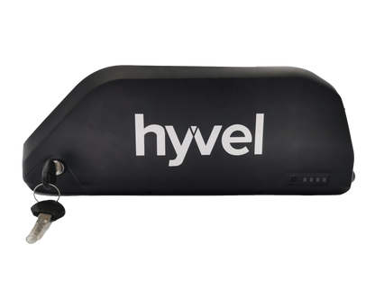 Lateral de Kit Batería 48v 21ah Panasonic + Caja Desmontable + Cargador 2a con el nombre de hyvel y unas llaves