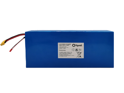 Vista frontal de la Batería 60V 21Ah compatible con Honey Whale H4 mostrando su etiqueta blanca con el nombre de la marca Hyvel 