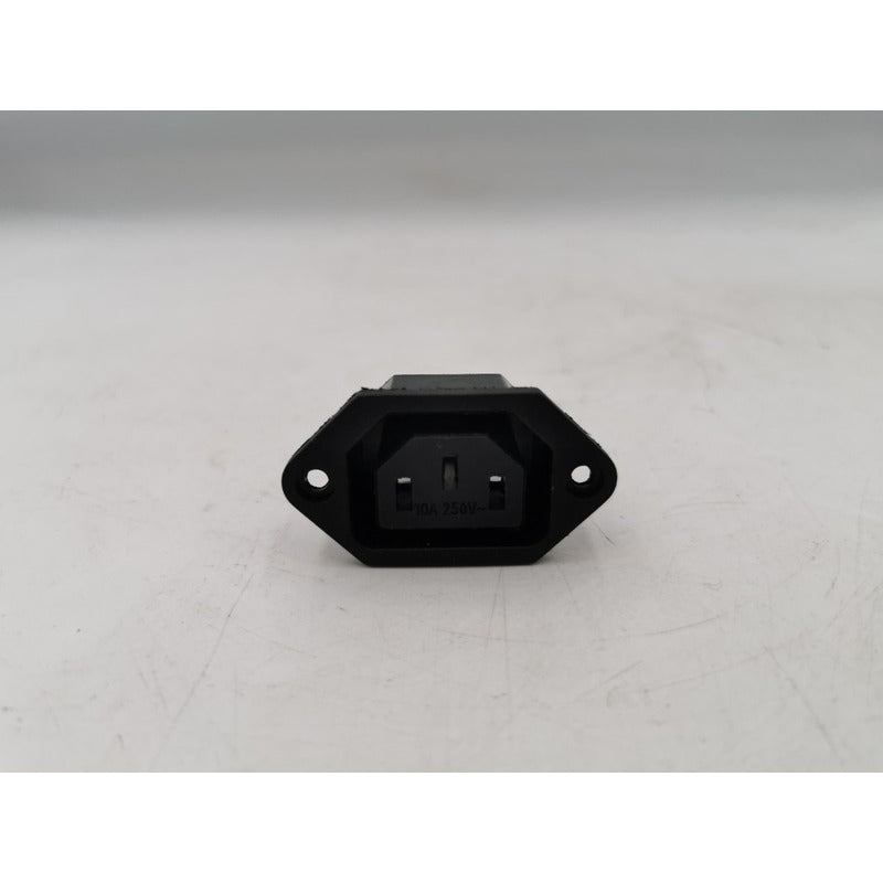 Conector C13 Montable