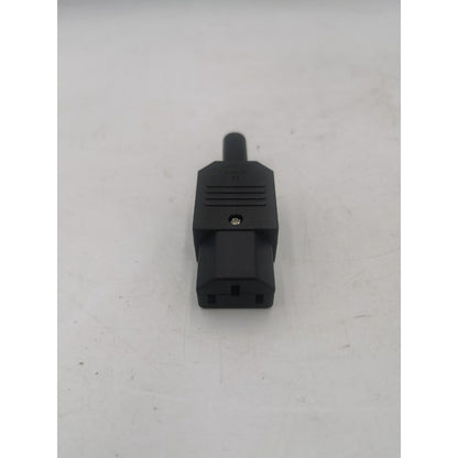 Conector C13